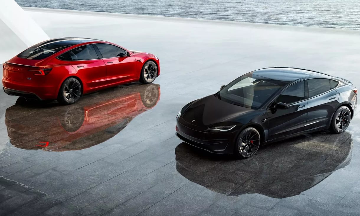 A Tesla már emelt is magyar árain a büntetővámok miatt