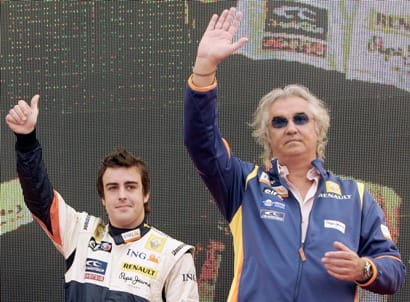 Briatore és Symonds 2013-ban visszatérhetnek a Forma-1-be