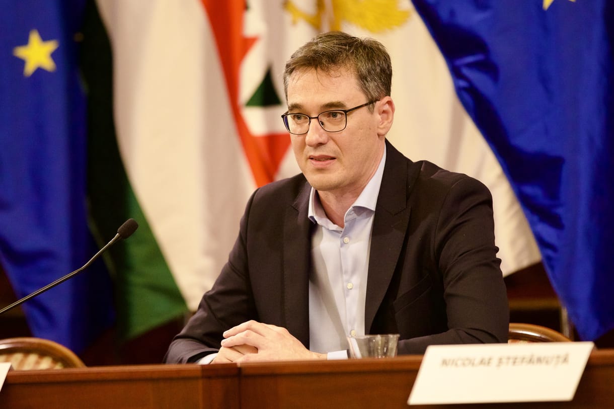 Állva tapsolták Karácsony Gergelyt az Európai Parlamentben