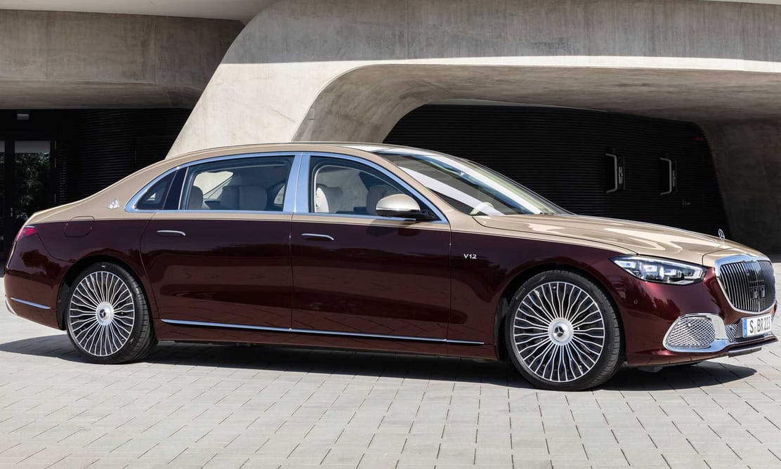Bőven 100 millió forint felett nyit a biturbó V12-es új Mercedes-Maybach S680
