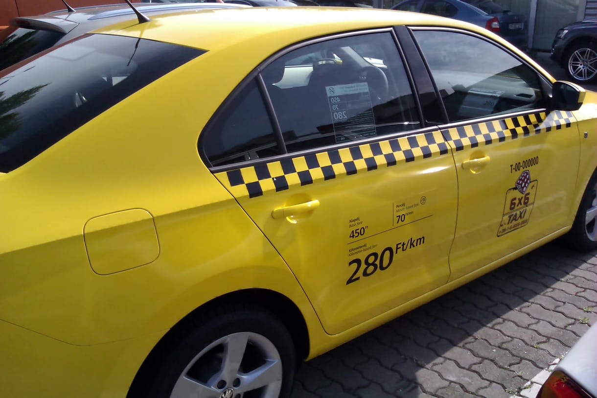 Fotók: már láttunk pár új budapesti taxit