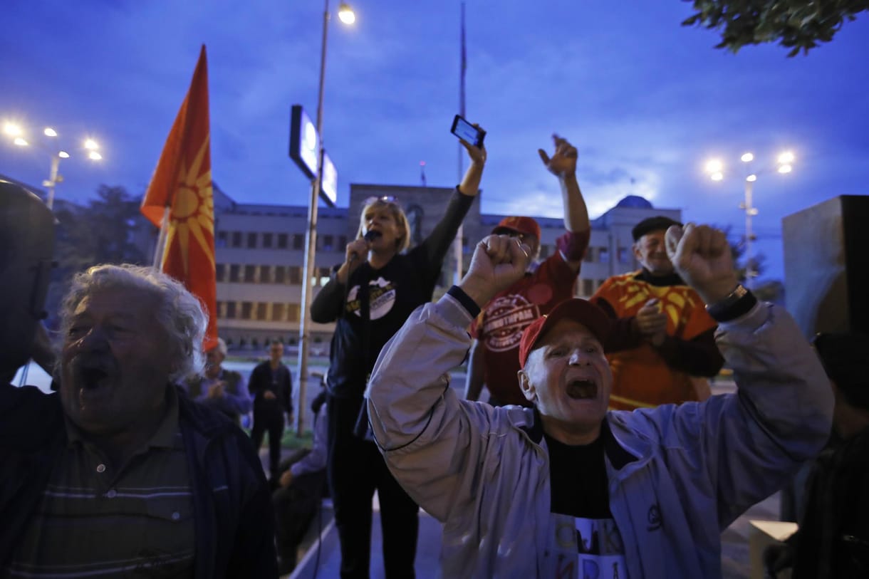 A macedónok nem mentek el szavazni, veszélyben az EU- és a NATO-tagság