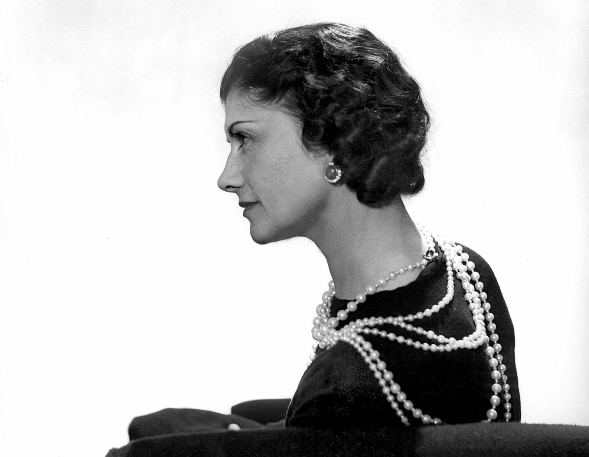 Náci kollaboráns volt-e Coco Chanel? – ebből a könyvből kiderül