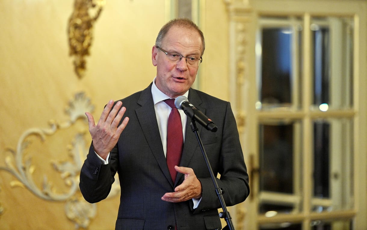 Független korrupcióellenes hatóságot hoz létre a kormány, hogy jöjjenek végre az EU-pénzek