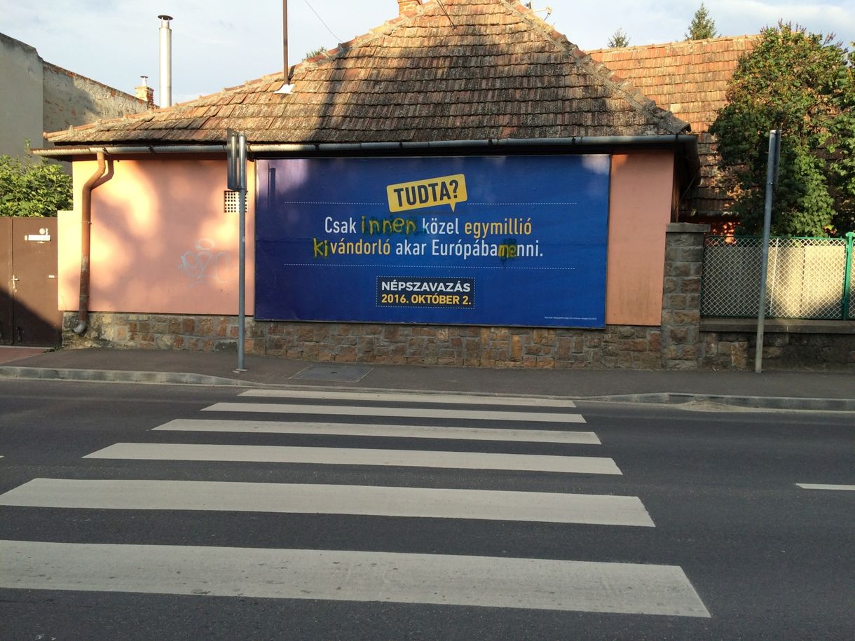 Dől a kvótanépszavazás kampánypénze a kormányközeli médiához