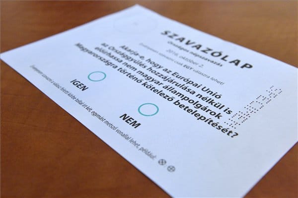 Biztosra megy az NVI: rajzos tájékoztatót kapnak a kvótanépszavazás menetéről a határon túliak