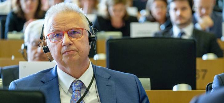 Trócsányi szerint csak egy báb volt, amikor meghallgatták biztosjelöltként