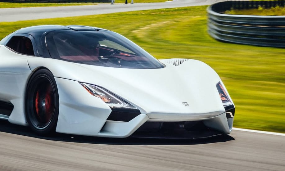 Megkezdődött a 480 km/h végsebességű új hiperautó gyártása