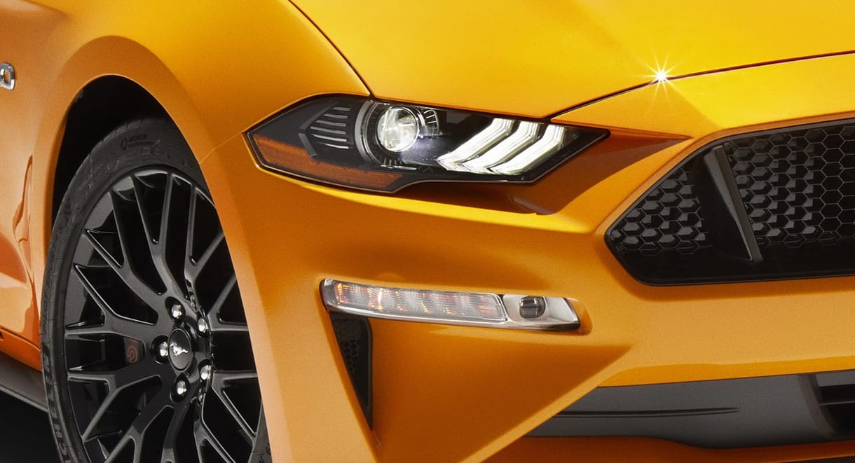 Ez a kép mindennél jobban mutatja, mennyit változott az új Ford Mustang