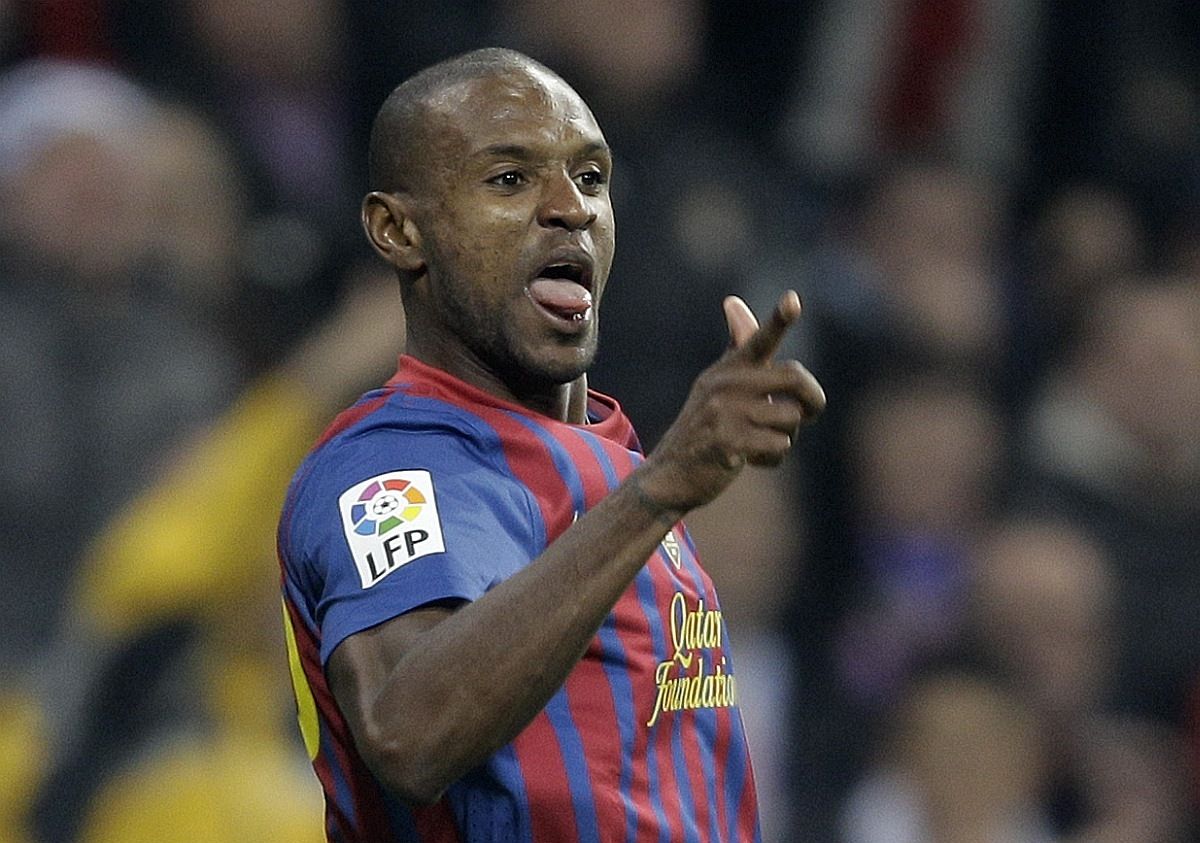 Májátültetésen esett át Abidal