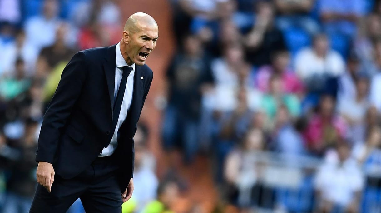 Zidane: Van szerződésem, de a futballban sosem lehet tudni, mi történik