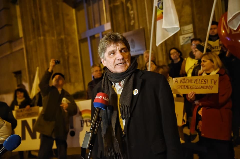 PDSZ: Vonja vissza Maruzsa az érettségi időpontjáról a döntést