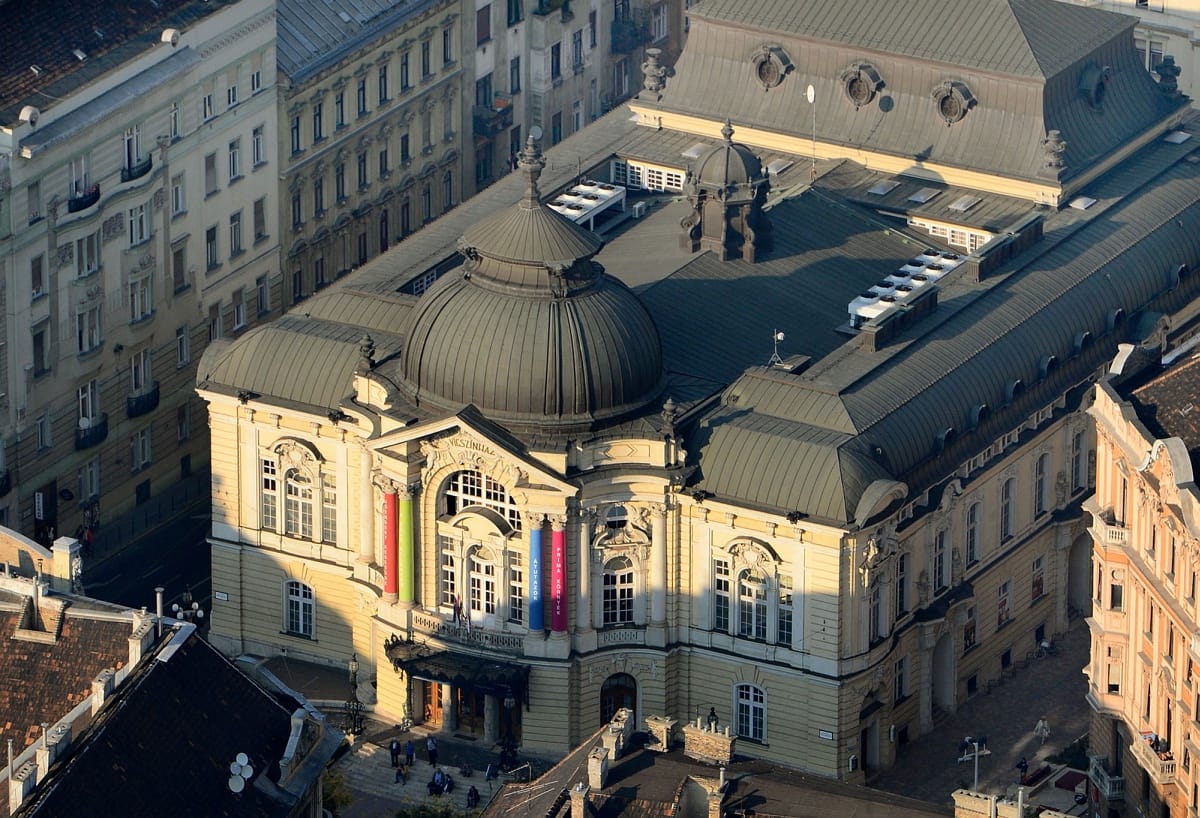 Nincs új igazgatója a Vígszínháznak