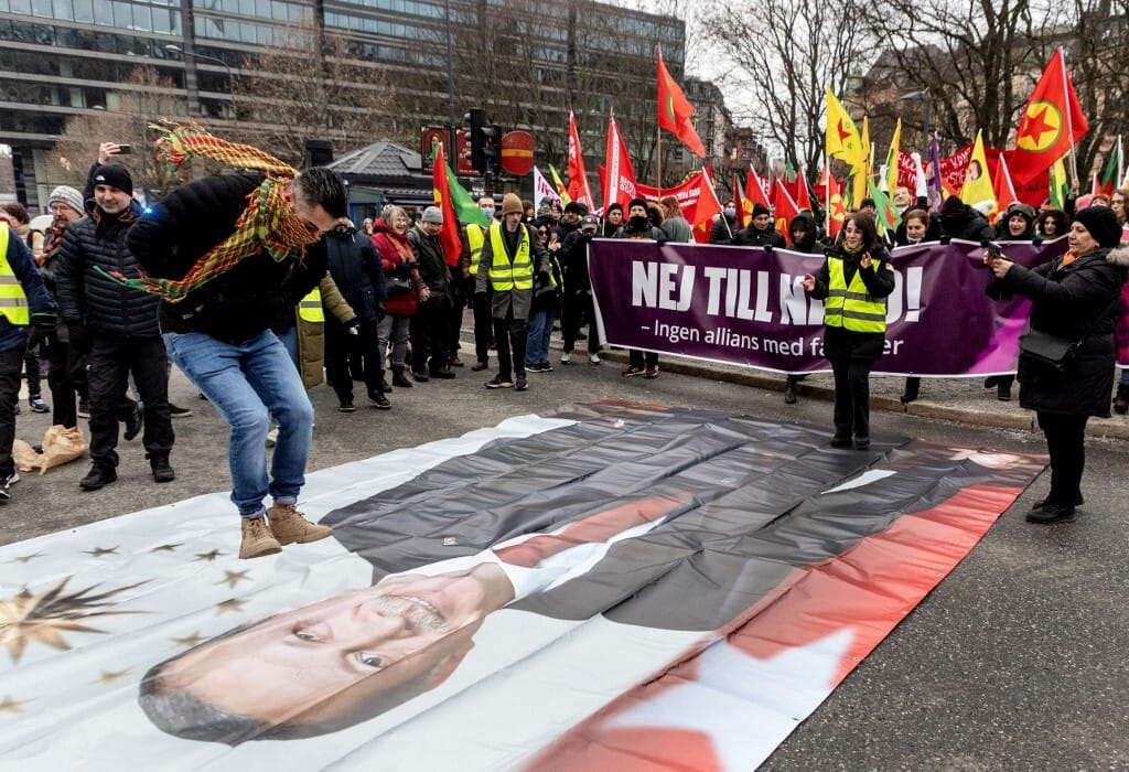 Bojkottot hirdetett az Erdoganhoz közeli cégek ellen a török ellenzék