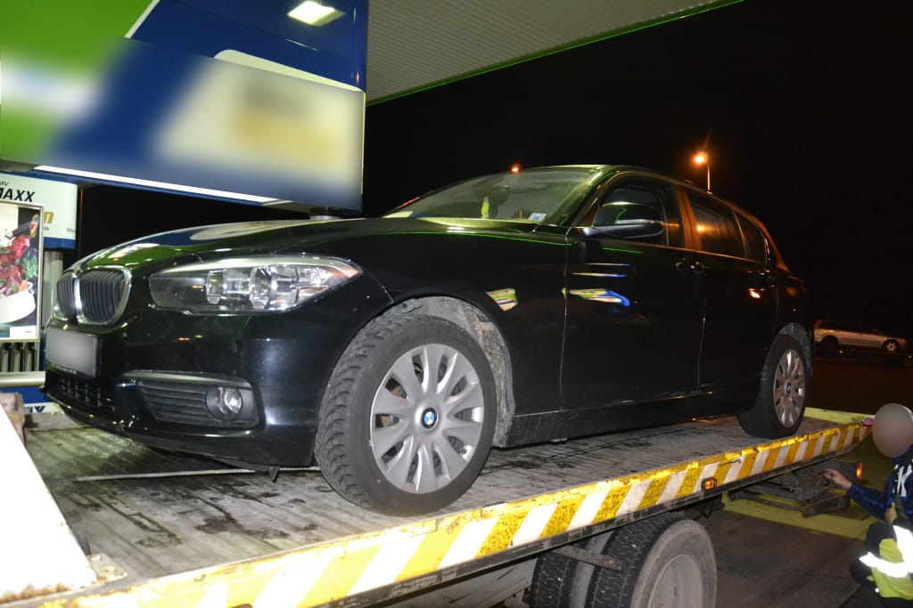 Lopott BMW, lopott Volkswagen – egyik sem jutott ki az országból