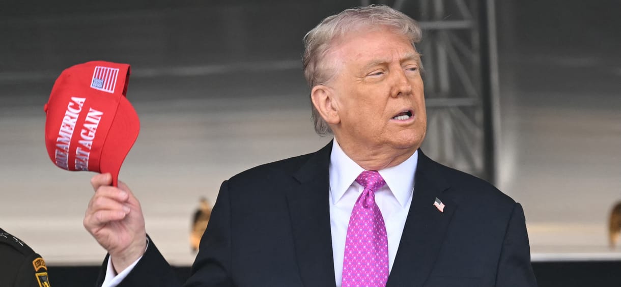 Bíróság kényszerítheti fegyverletételre Trumpot a vámháborúban