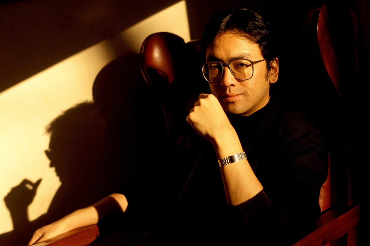 Kazuo Ishiguro kapta az irodalmi Nobel-díjat