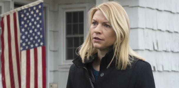 Claire Danes gyermeket vár