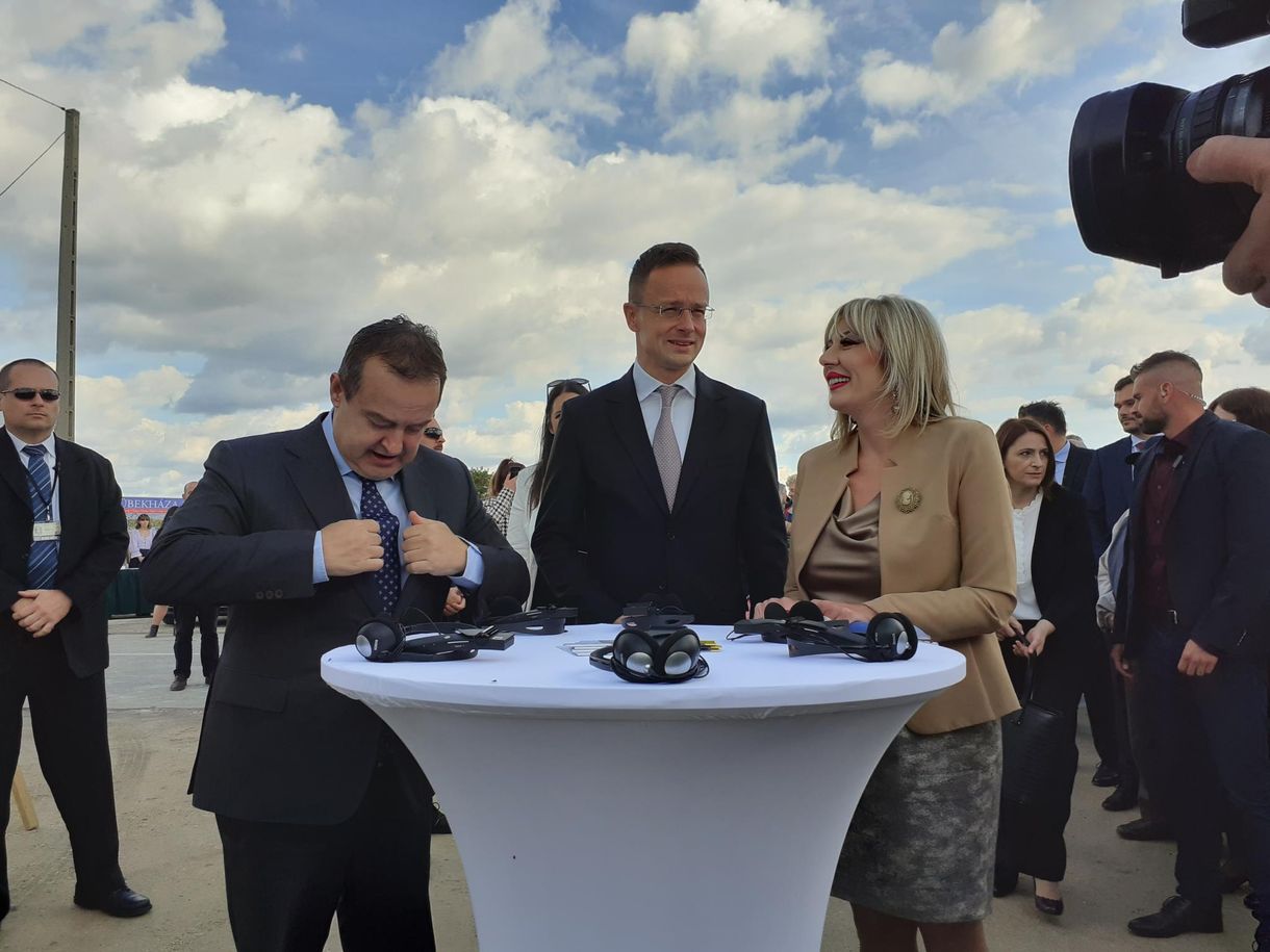 Szijjártó Péter keményen beszólt a finn EU-elnökségnek Kübekházán