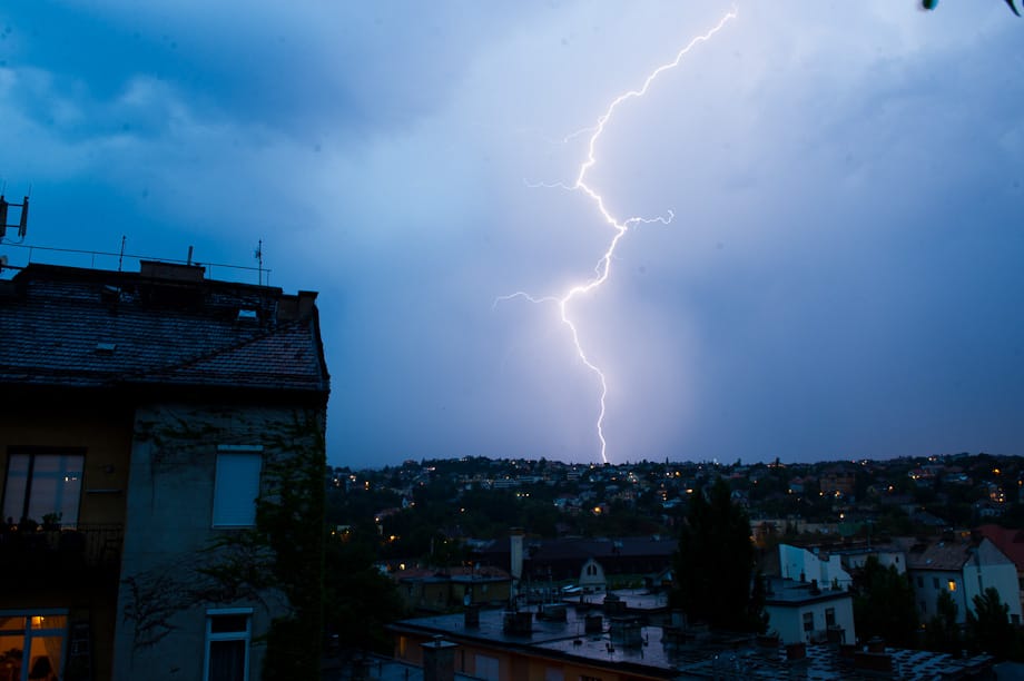 Leszakadt az ég Budapesten is