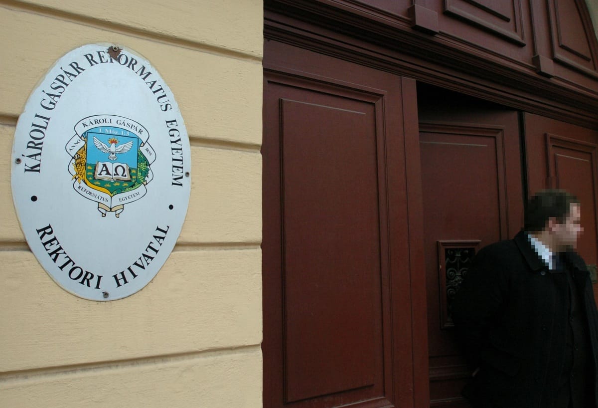 A Károli Gáspár Református Egyetem polgárai is kiállnak az SZFE mellett