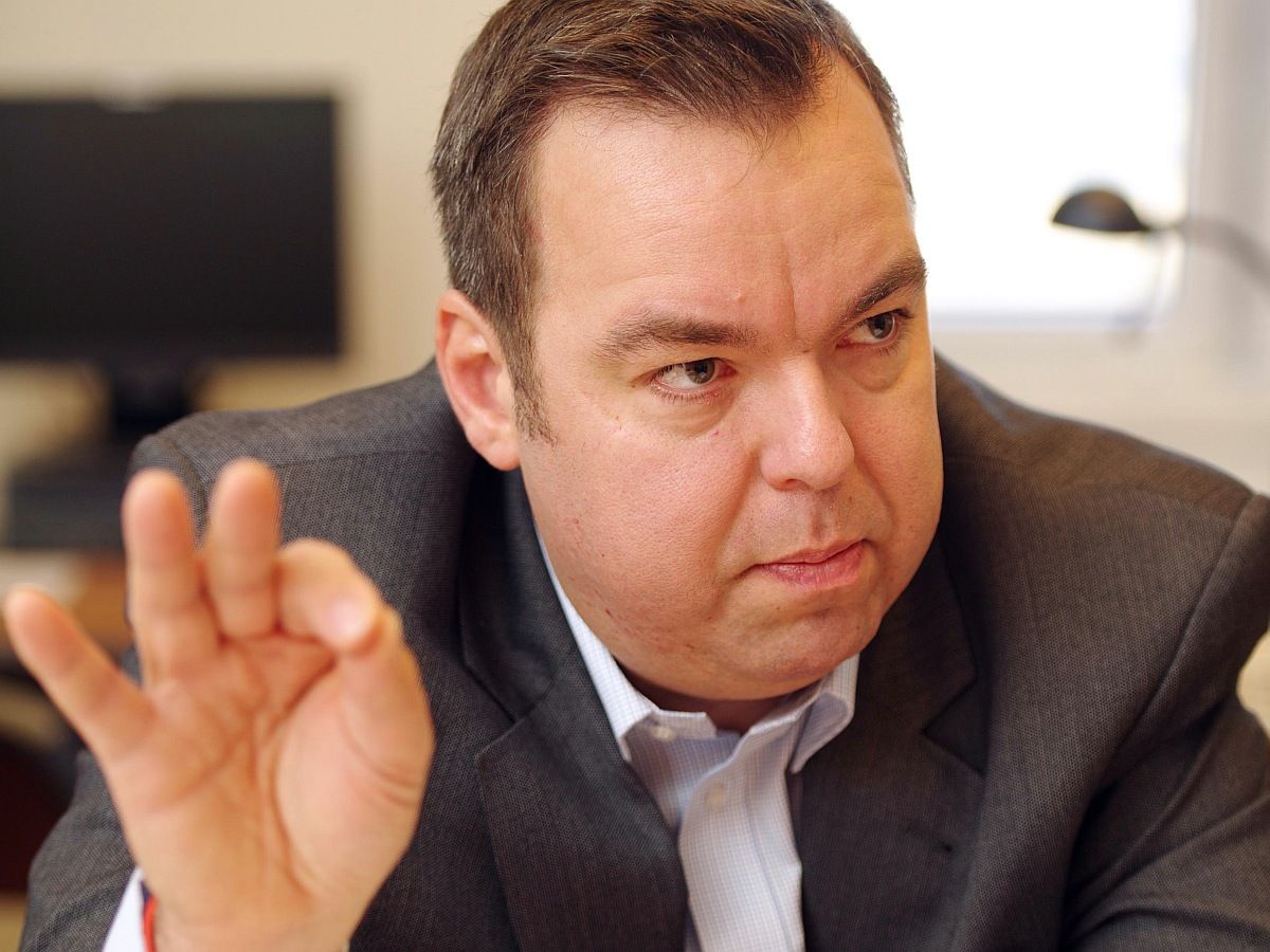 L. Simon a CEU-ról: 
