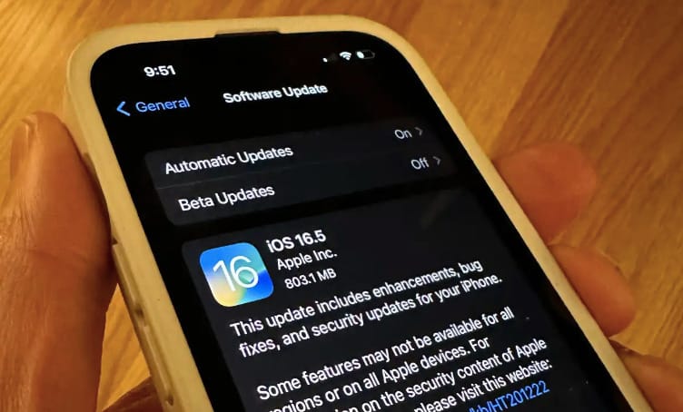 Hamarabb merül le mostanság az iPhone-ja? Semmi pánik, mutatjuk az Apple tanácsát