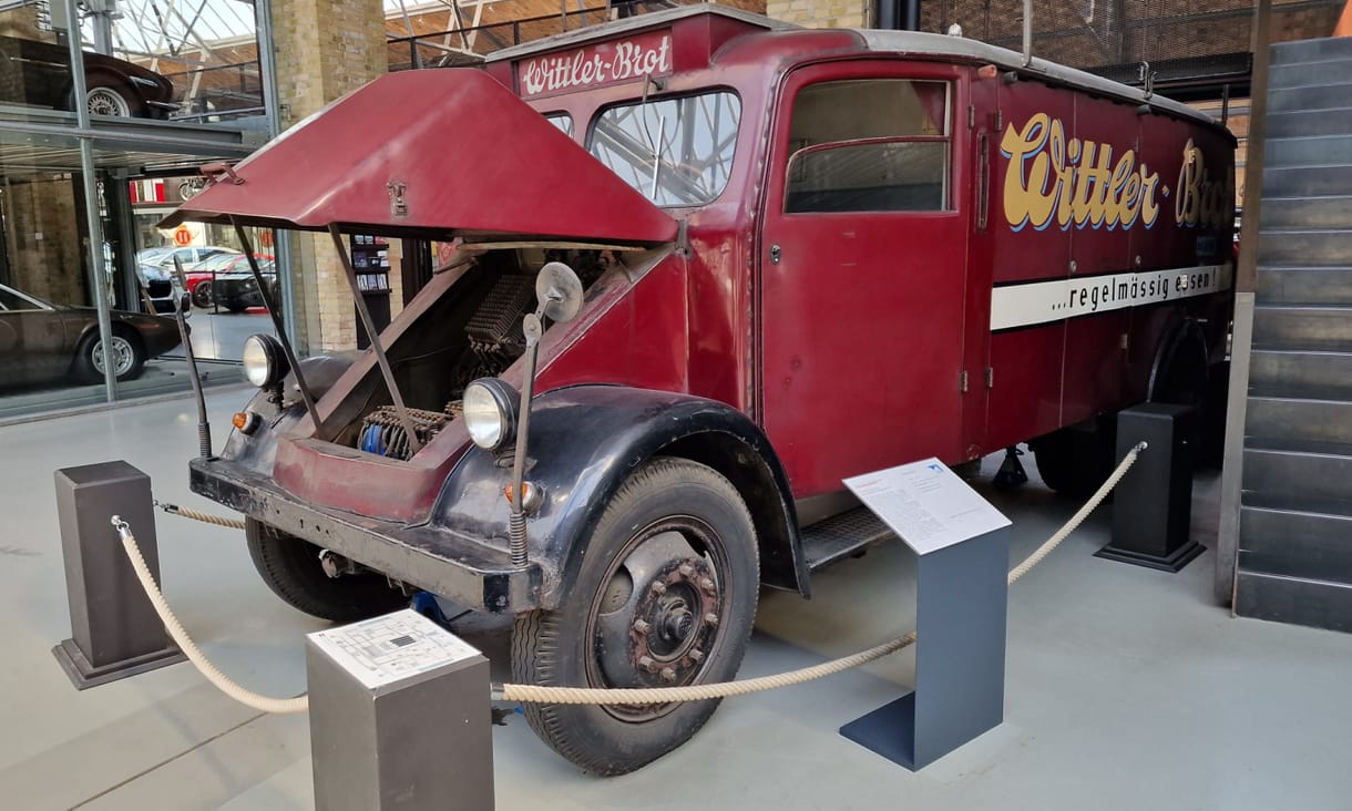 Német villanyautó 1943-ból, megnéztük a korát megelőző járgányt