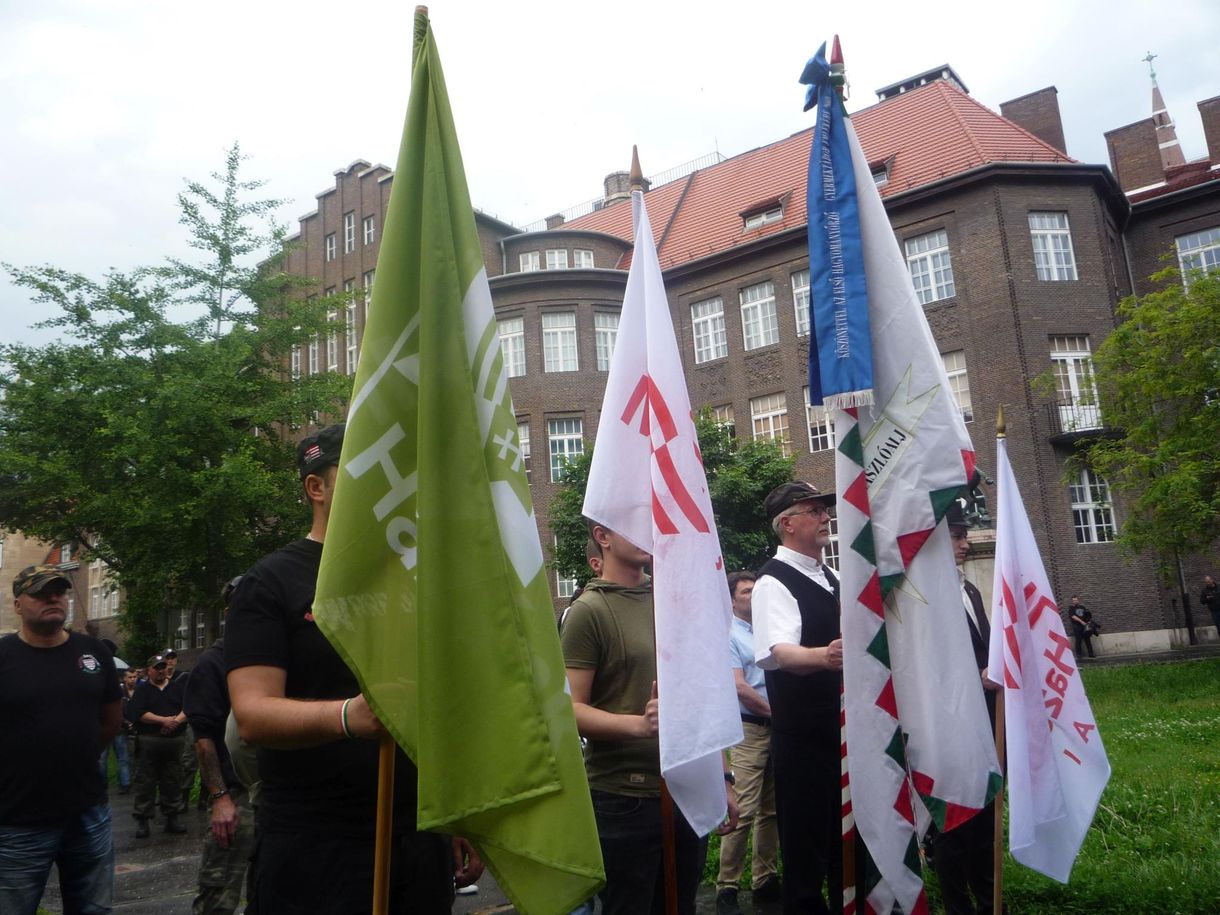 Túlerőben voltak a Nemzeti Légió ellen tiltakozók Szegeden