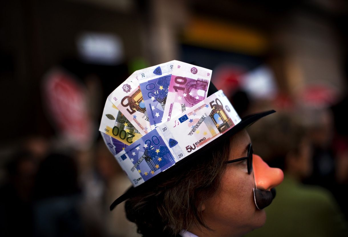 FT: az euróválság Európának túl nehéz feladvány
