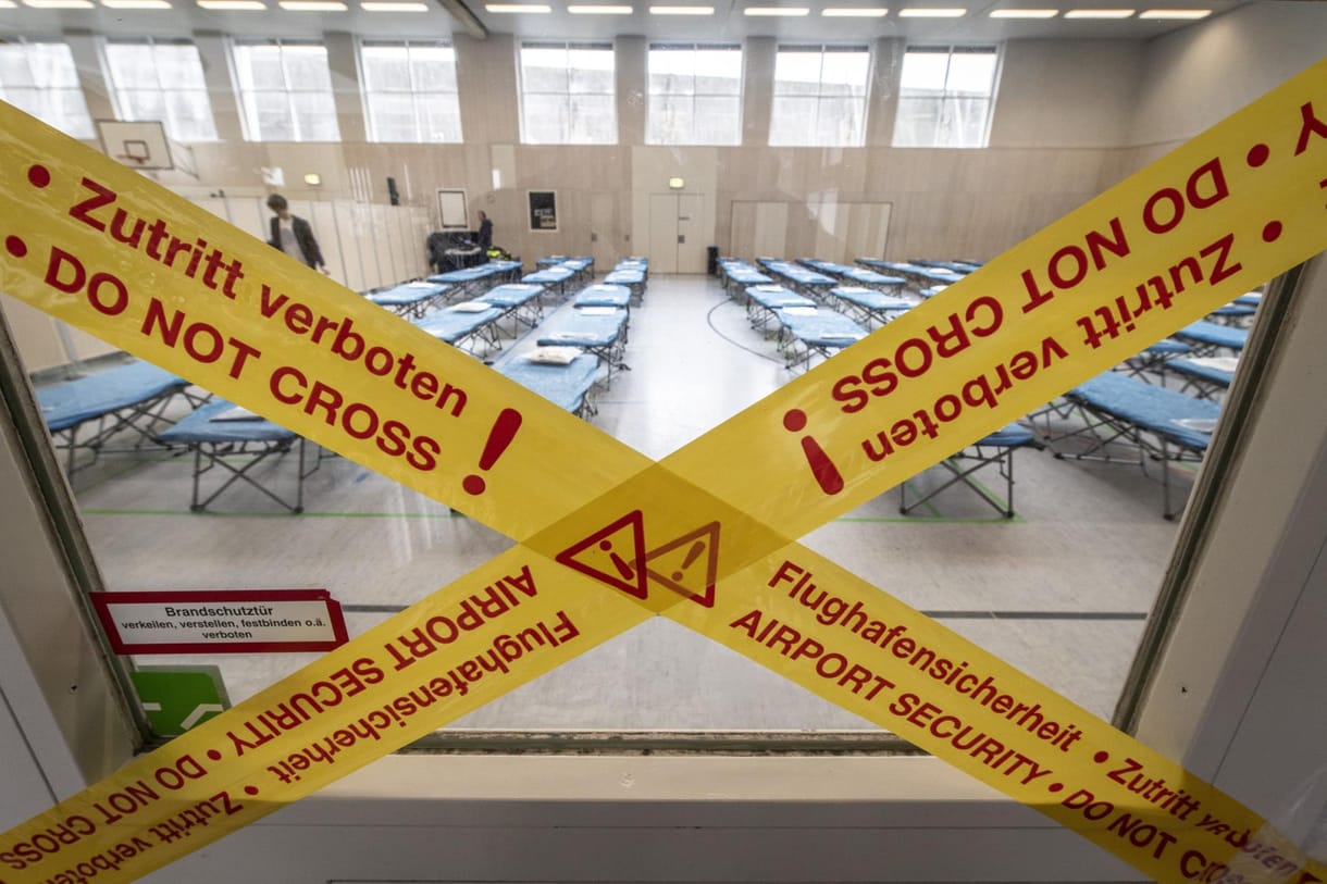 Rákapcsolt Kína: több mint 80 kísérletbe kezdtek, hogy megtalálják a koronavírus gyógymódját