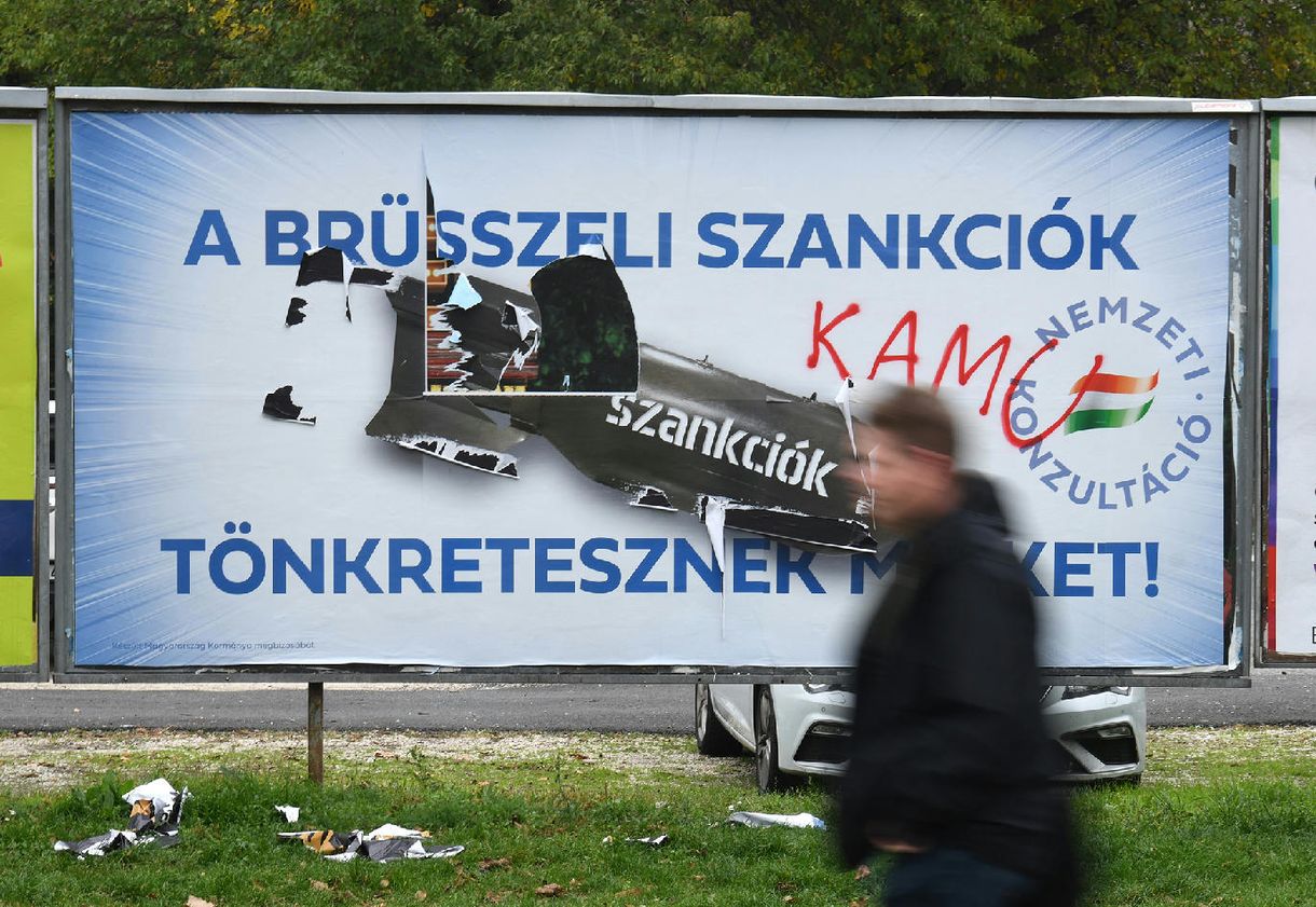 Para-Kovács Imre: Döglött aknák