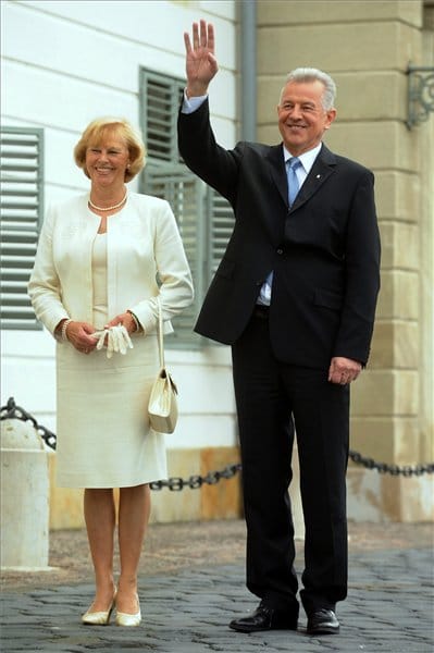 Schmitt Pált nem hívták meg Vilmos és Kate esküvőjére