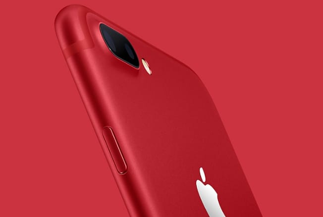Önnek hogy tetszenek? Megérkeztek a piros iPhone 7-ek