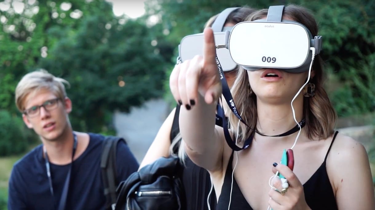Orosz tankok lövik a budai várat: VR-sétákon keltik életre a magyar történelmet