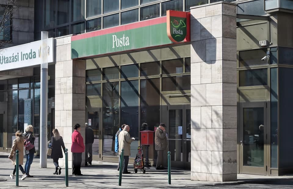 Ismét változott a posták nyitvatartása, és könnyítést kapnak a nyugdíjasok