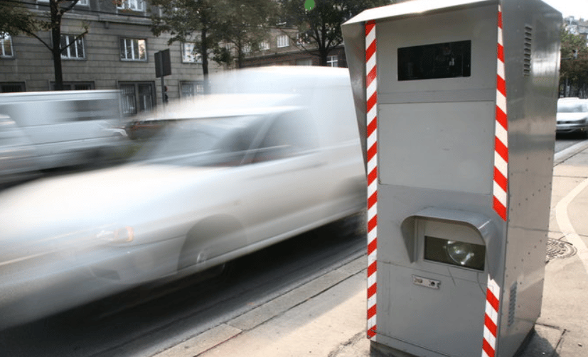 Szuperpontos traffipaxokra állnak át az osztrákok, jön a zéro tolerancia