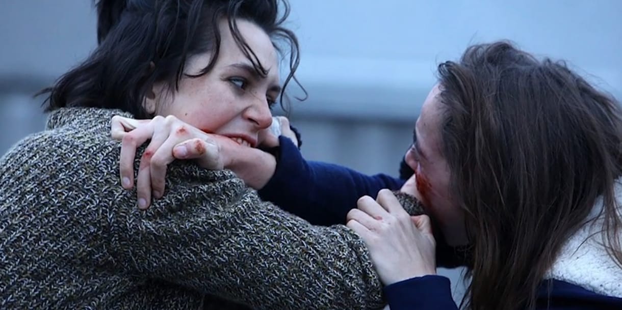 Az ünnepelt kanibálhorror annyira gyomorforgató, hogy egy mozi zacskókat oszt a film előtt