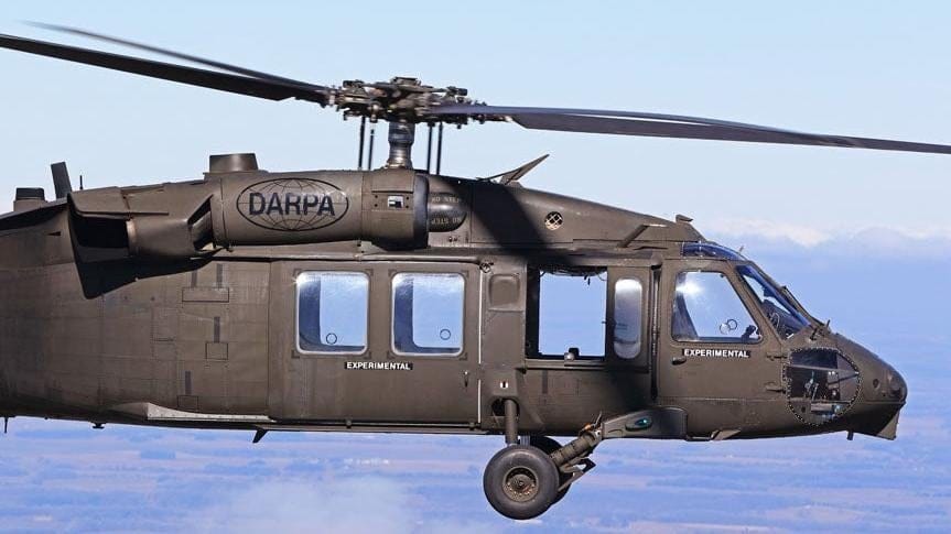 Önvezető harci helikoptert fejlesztett az Egyesült Államok, sikerrel vette az első tesztet