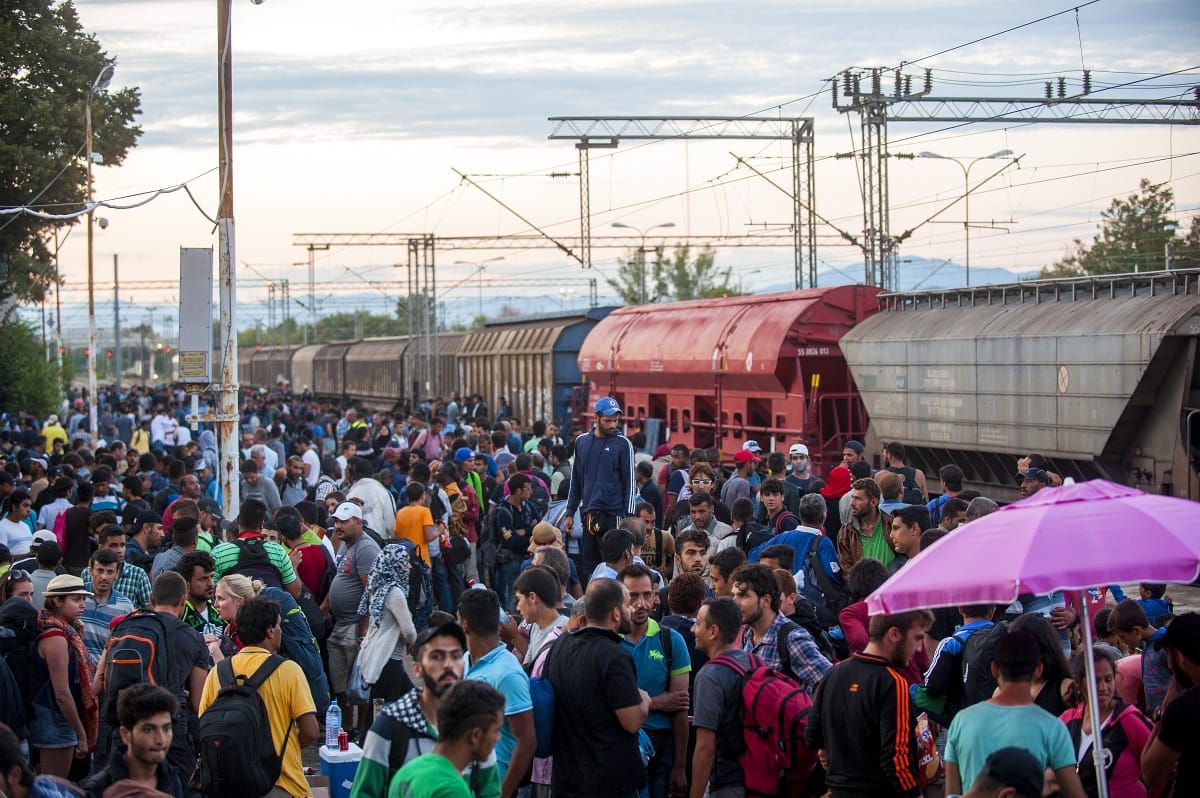 Döbbenetes, 7600 menekült lépett Macedóniába