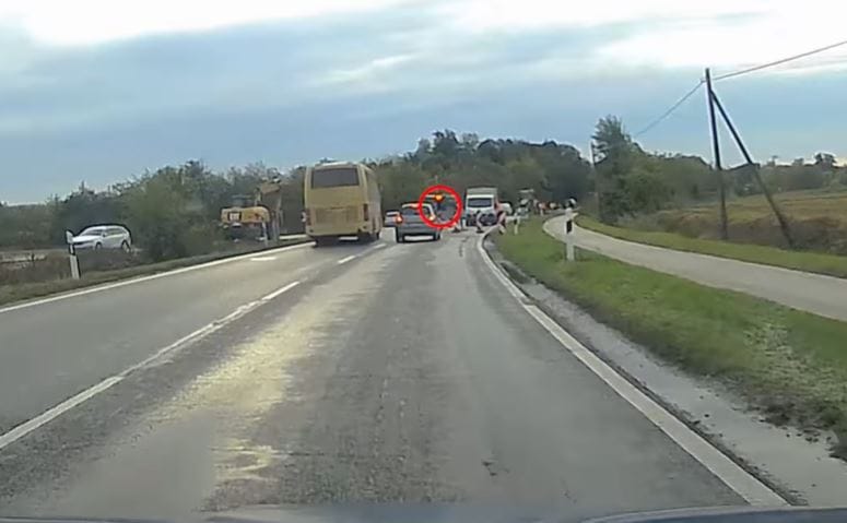 Nyolcperces a rendőrség legújabb civilautós videója, annyi szabálytalankodót kaptak el 
