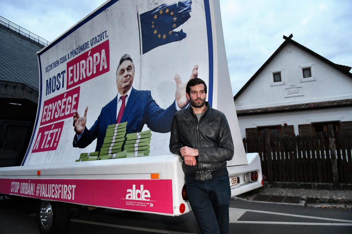 A Párbeszéd és a Momentum is kap állami támogatást