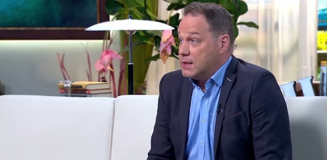 Tv2: A Facebook is beszállt a kampányba, támadnak Zuckerberg adminjai