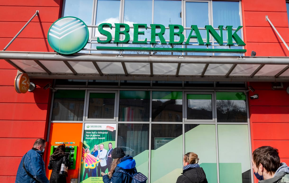 Oroszbarát osztráké lett a Sberbank magyar cége, a bécsi parlament már vizsgálódik