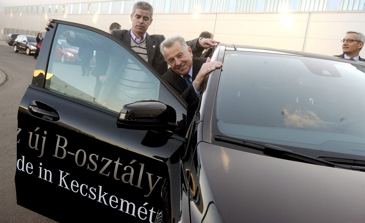 Schmitt: ünnep lesz, ha elkészül az első kecskeméti Mercedes