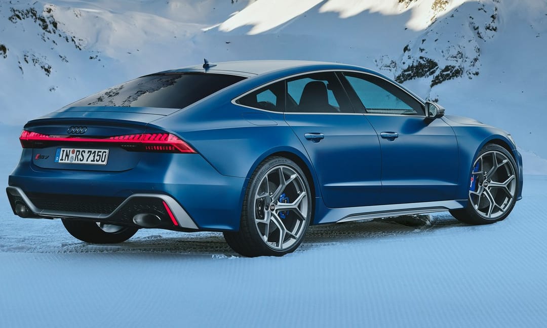3,4 másodperc alatt gyorsul fel 0-ról 100-ra az új Audi RS7 performance