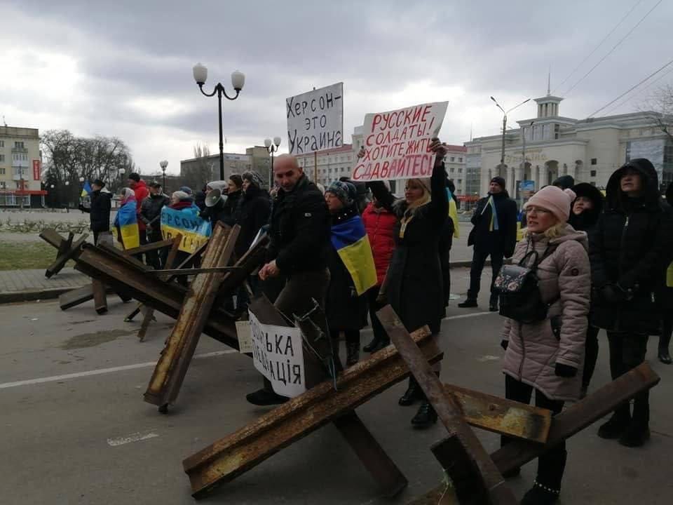 Humanitárius katasztrófa közelít Herszonban az ukrán külügyi szóvivő szerint