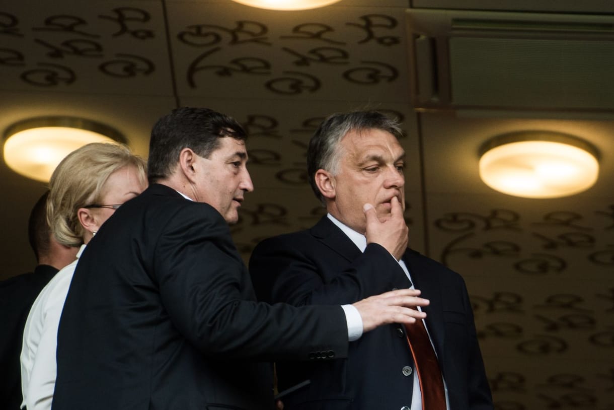 Magyar Péter kihívta Orbán Viktort: „Ha fél, küldje el Mészáros Lőrincet!”