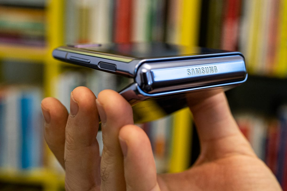 Koronavírus: a Samsungot is elérte a baj, le kellett állítani a Galaxy Z Flip gyártását