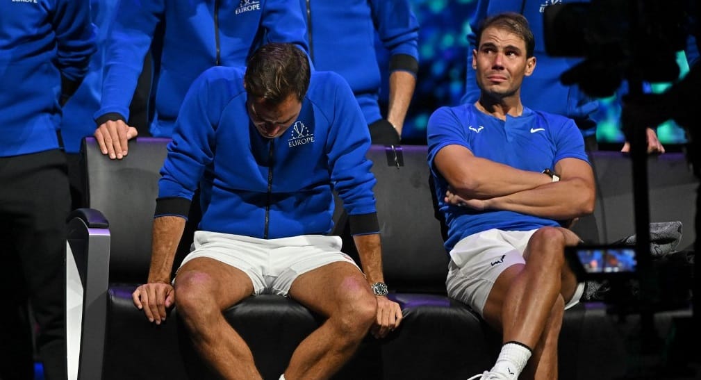 Síró férfiak egymás nyakában – Federer búcsújáról érzelmes videó jelent meg